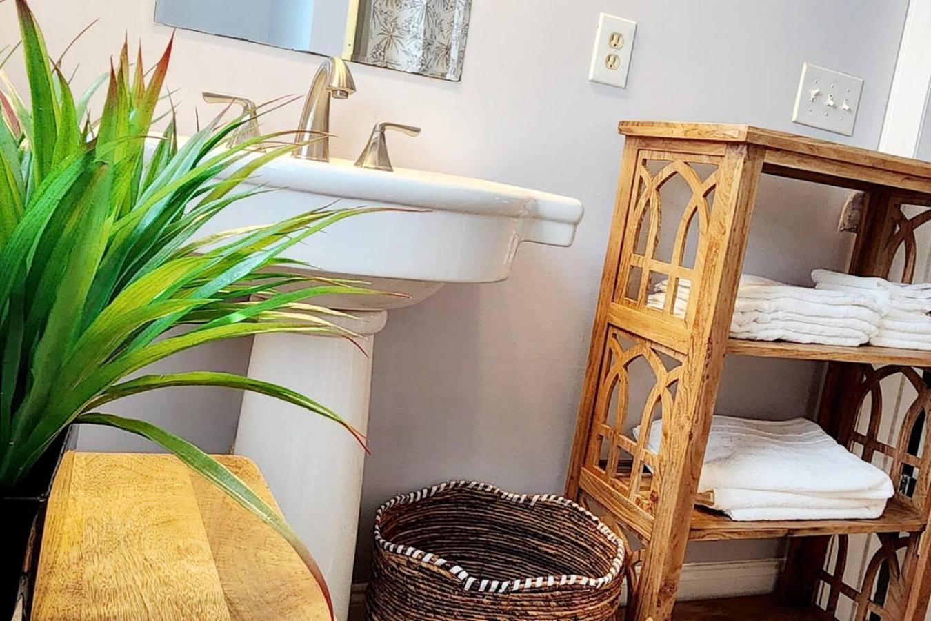 Holiday home Charming Cute Convenient 2 Mi To Downtown And Uga Athens